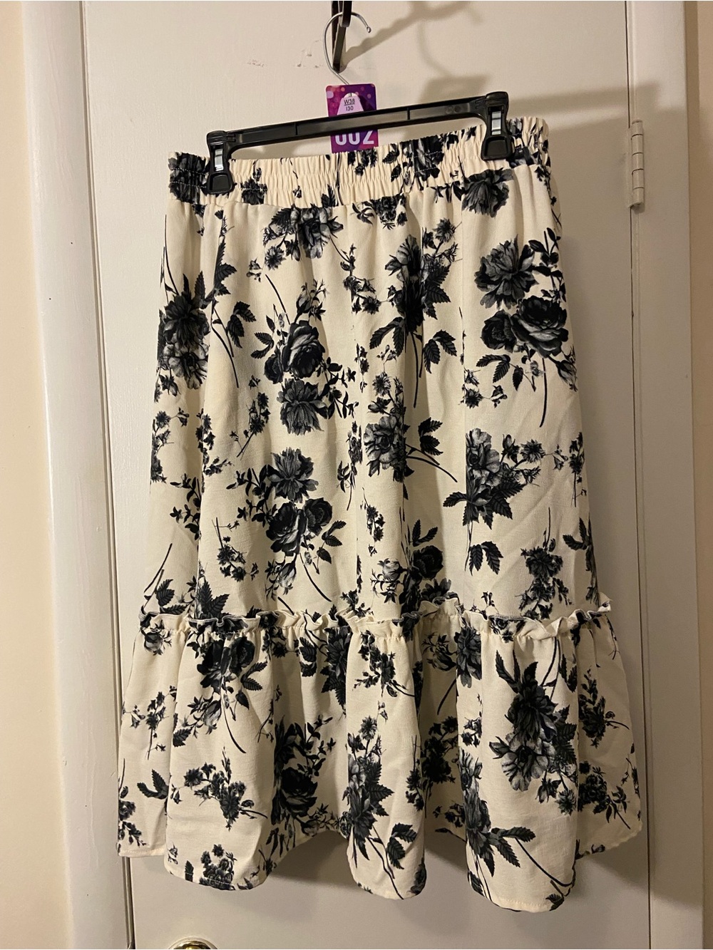 Women's Cream Floral Tiered A-Line Skirt - Black Print